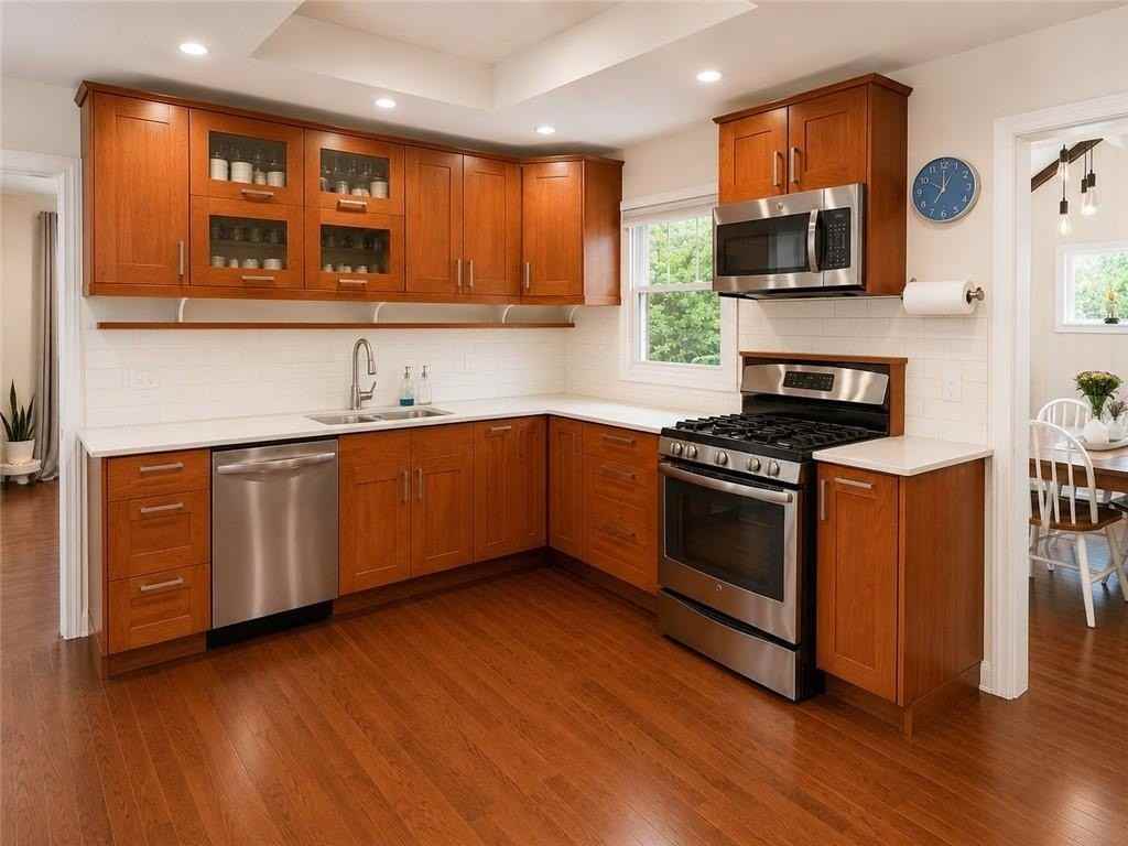 827 Turpin Ave Se - Photo 5 of 26