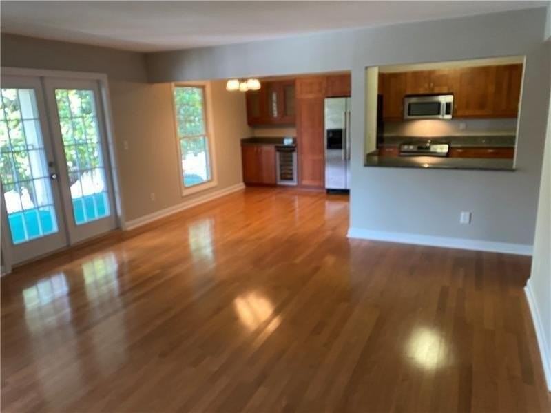 3125 Colonial Way #G - Photo 3 of 11