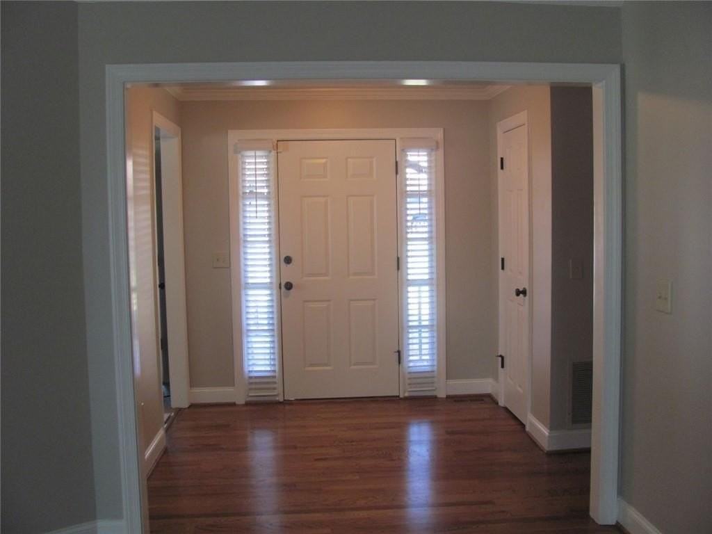 3383 Conley Downs Dr - Photo 3 of 30