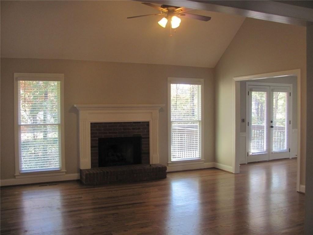 3383 Conley Downs Dr - Photo 4 of 30