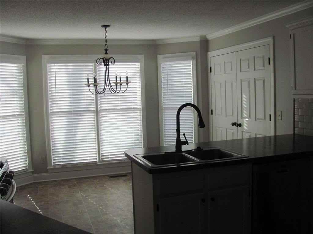 3383 Conley Downs Dr - Photo 7 of 30