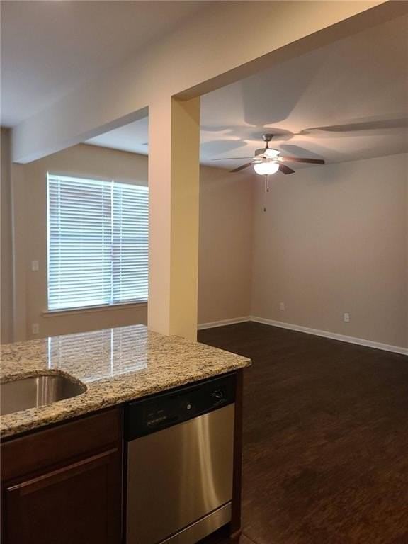 196 Highland Pointe Cir E - Photo 3 of 15