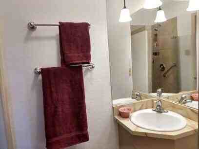 1210 Tijeras Ave Ne - Photo 7 of 21
