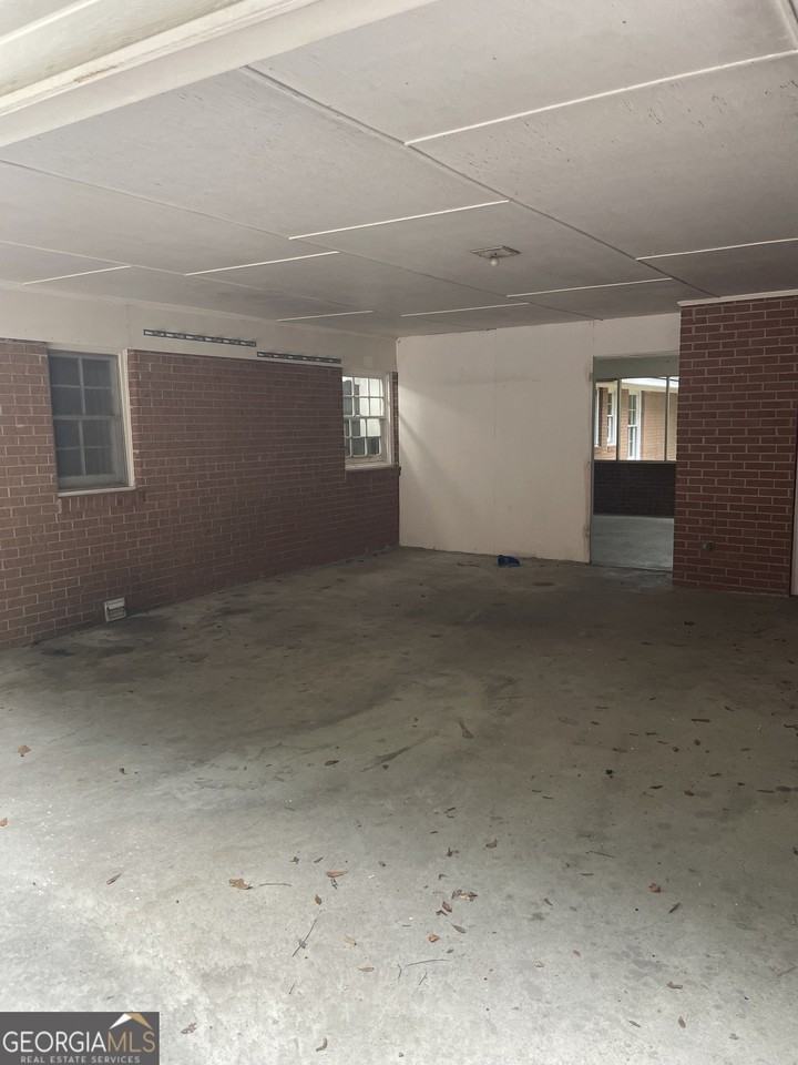514 Pitt Moore Rd - Photo 4 of 23
