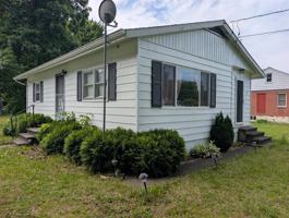 featured image of 8 Coolidge St