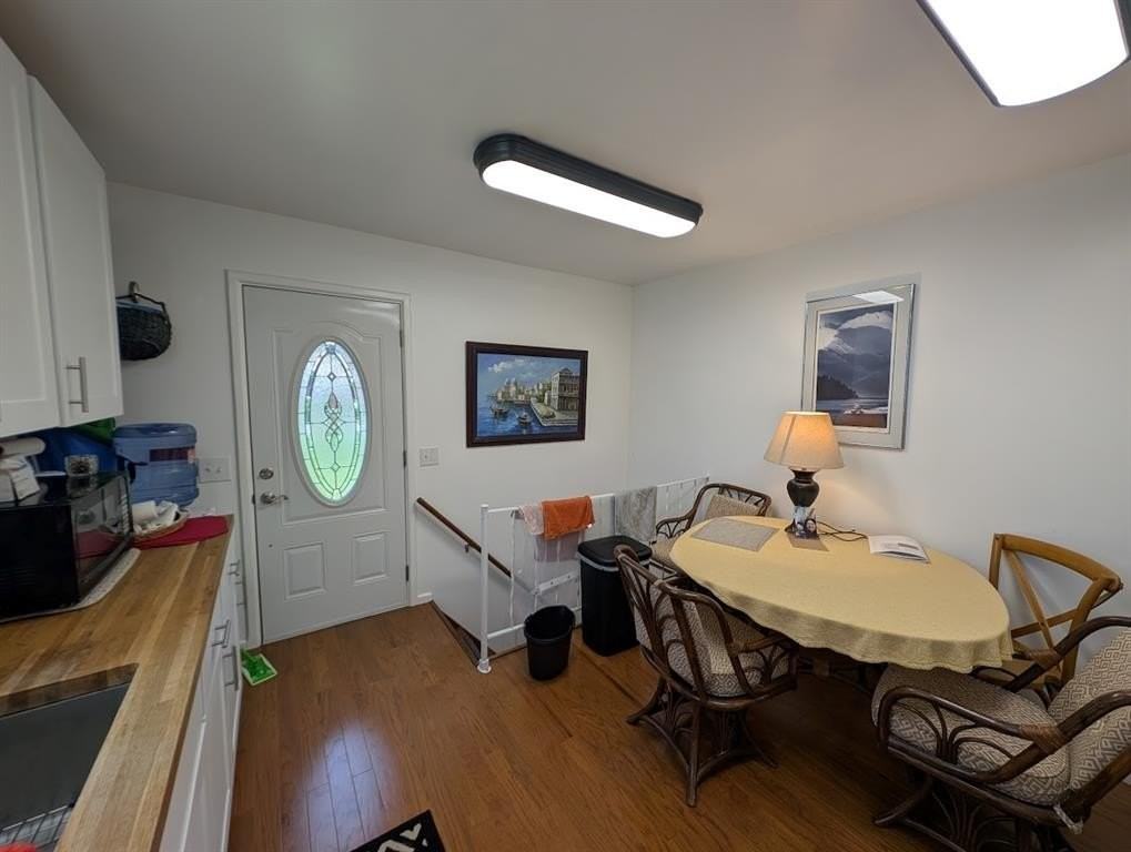 8 Coolidge St - Photo 4 of 14