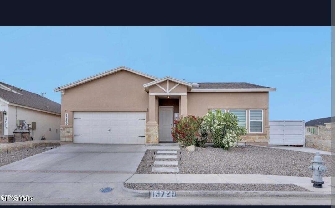 13729 Lago Vista Ave - Photo 2 of 45