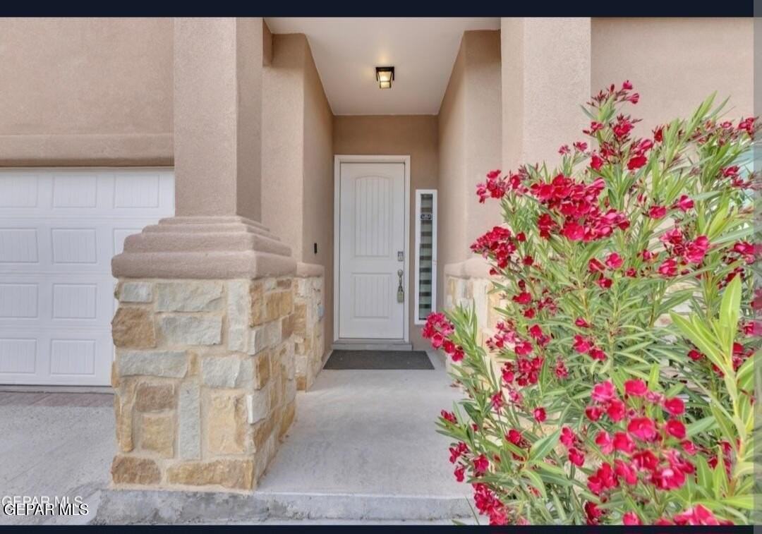 13729 Lago Vista Ave - Photo 4 of 45