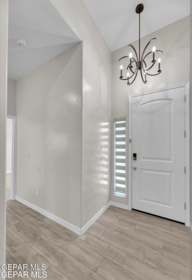 13729 Lago Vista Ave - Photo 5 of 45
