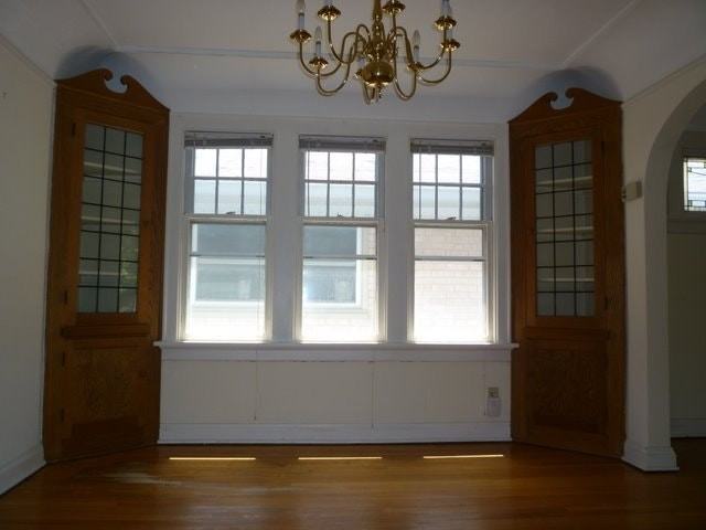 4540 North Larkin Street, Unit Lower - Photo 5 of 8