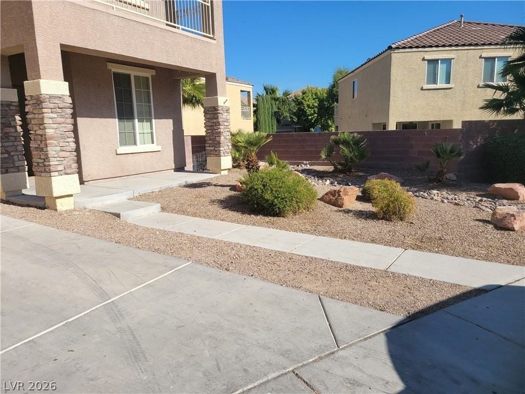 10564 Moultrie Ave - Photo 2 of 43