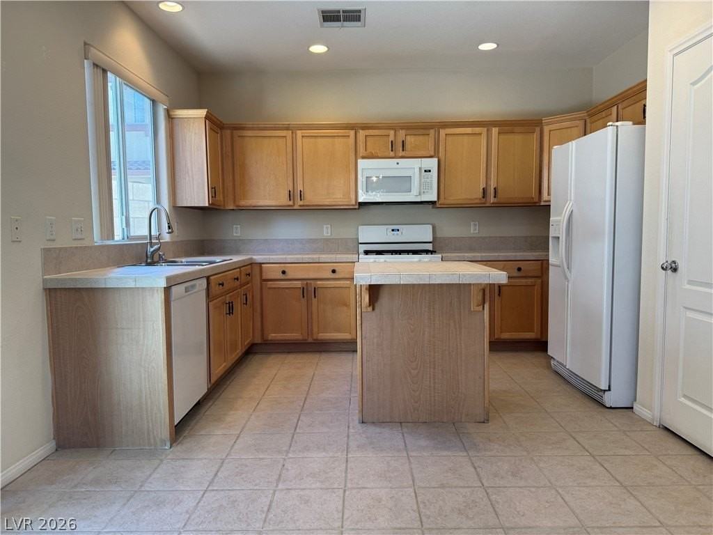 3655 Perugia Ct - Photo 3 of 12