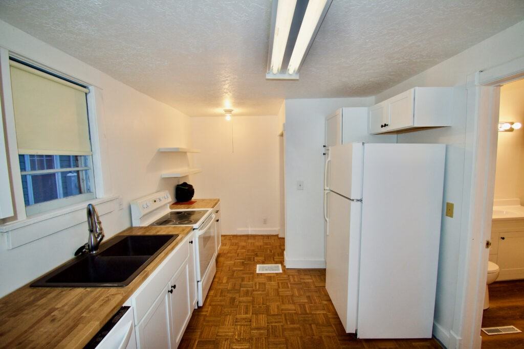 821 8th St N #1 - Photo 2 of 12
