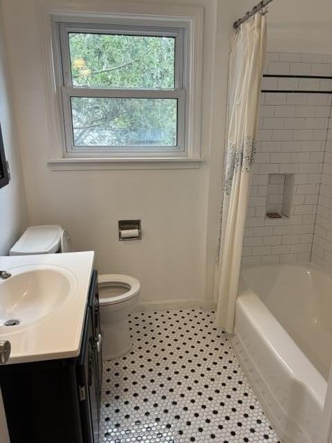 213 W Summit St - Photo 7 of 15