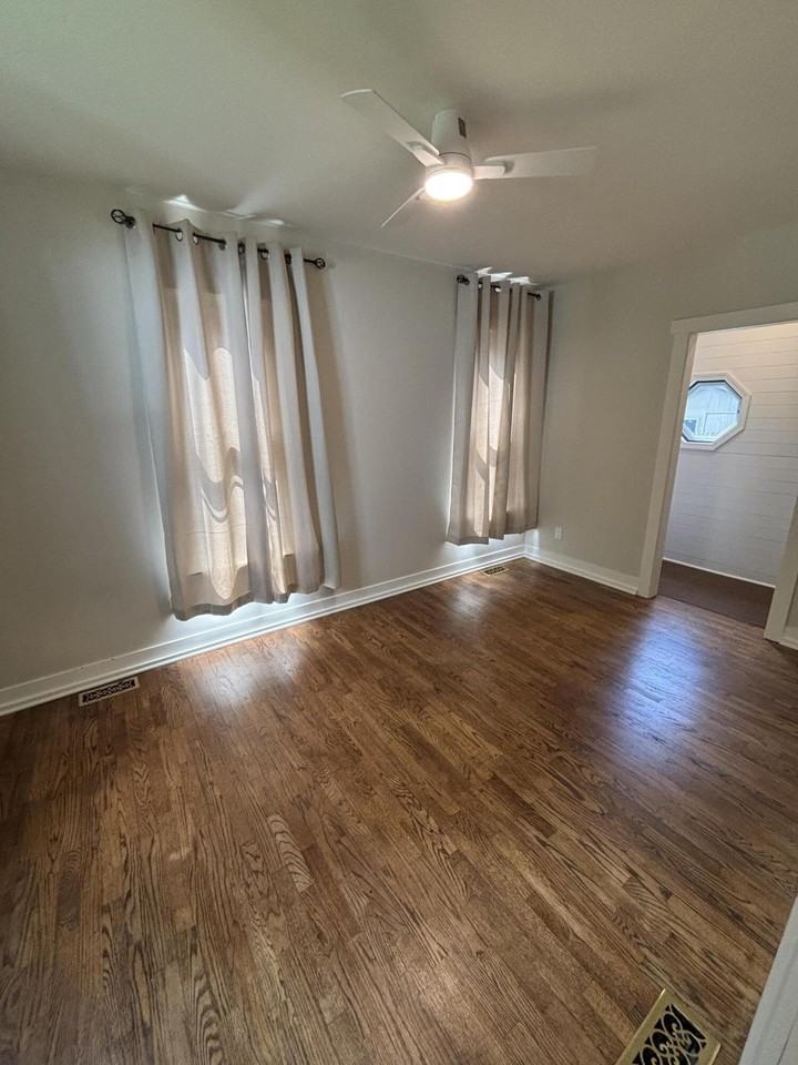 213 W Church St #A - Photo 3 of 14