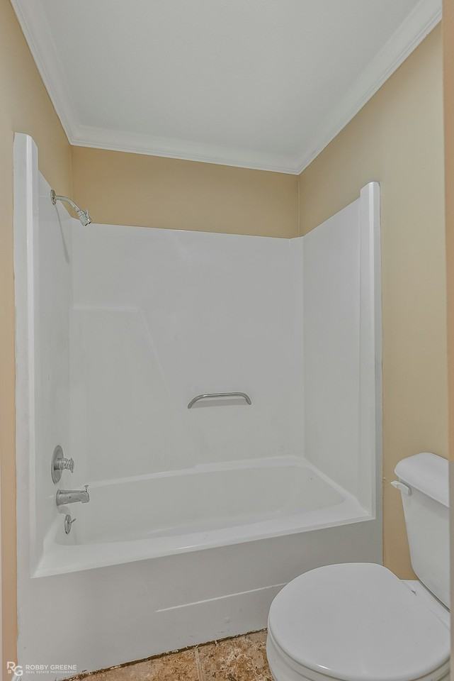 10101 Saratoga Drive - Photo 5 of 28