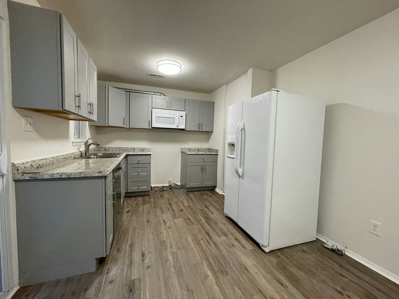 1800 Regal Drive - Photo 3 of 9