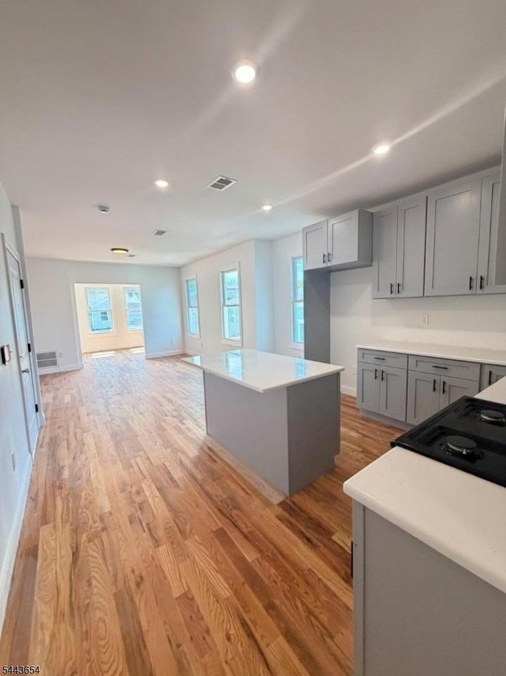 831 S 18th St - Photo 2 of 13