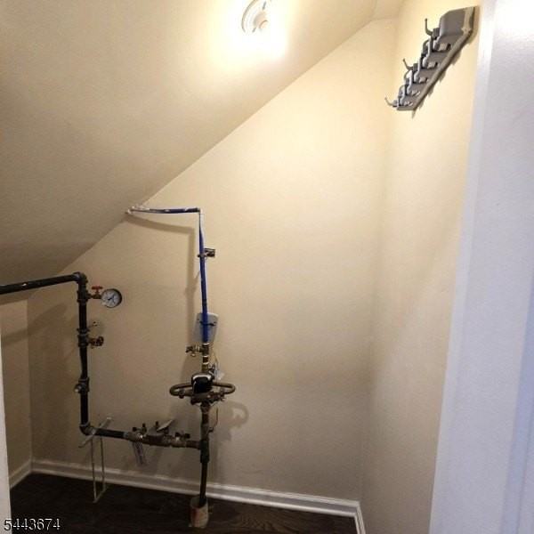 76 Albert Ct - Photo 6 of 20