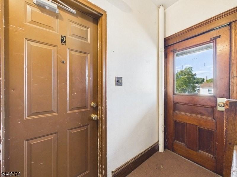 139 Fairview Ave #2 - Photo 3 of 17