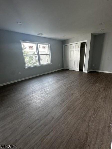 202 Harrison St - Photo 5 of 11