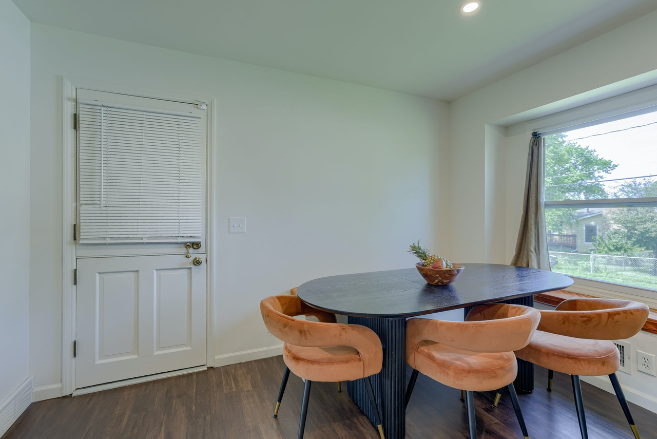 3322 S 78th St #1 - Photo 7 of 27