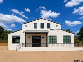 featured image of 16735 - 211 Gresham Circle