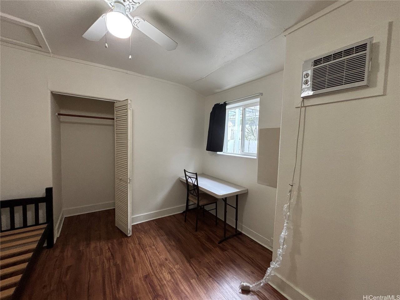1904 University Ave - Photo 7 of 16