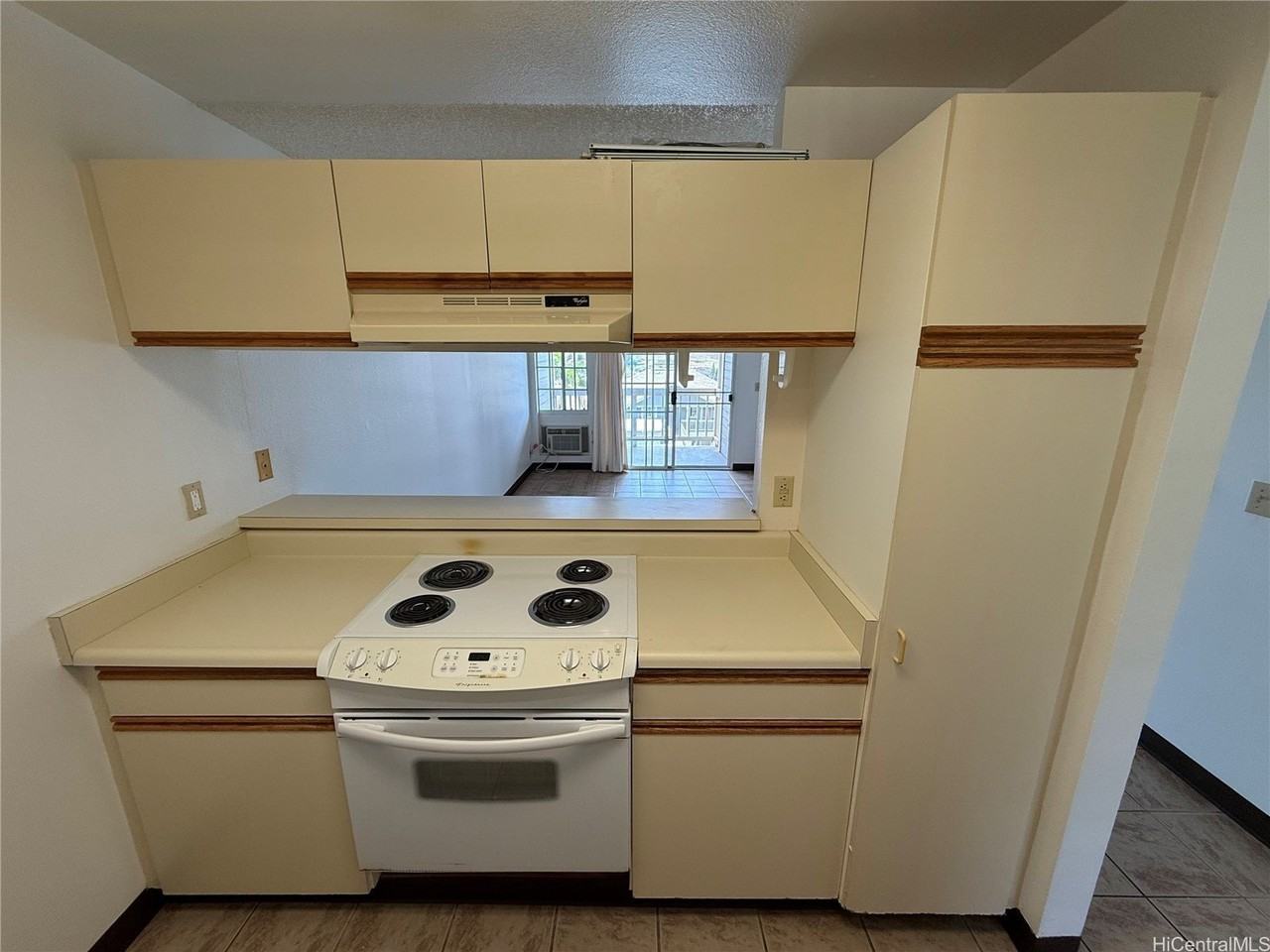 92-1031 Alaa St #17205 - Photo 5 of 25