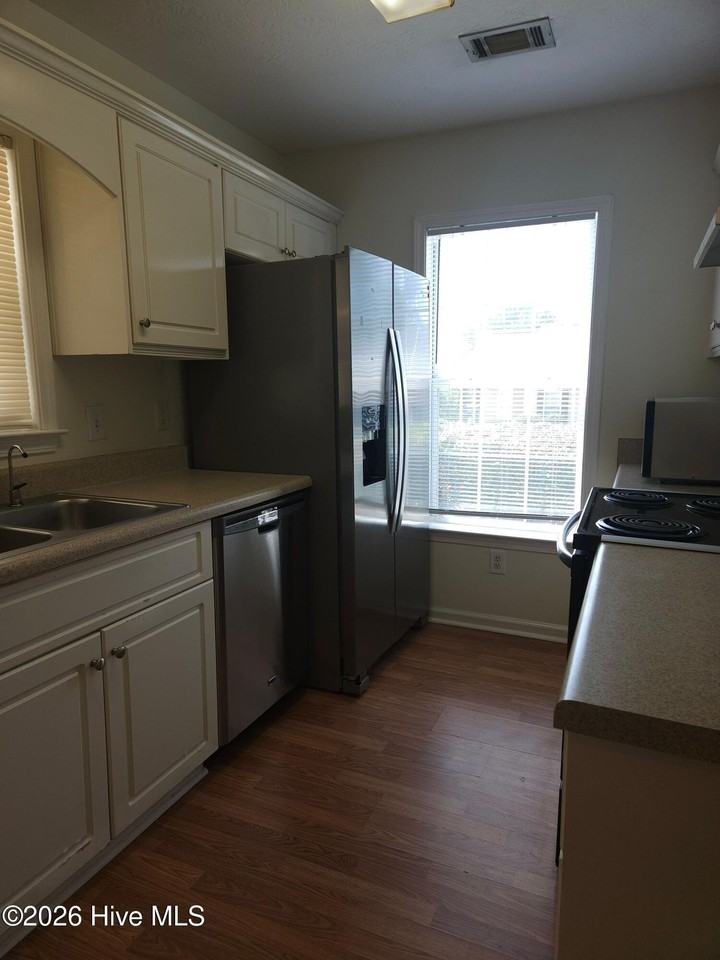 123 Portofino Ln Sw - Photo 4 of 19