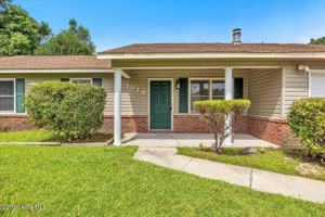 featured image of 1019 Blue Leaf Pl