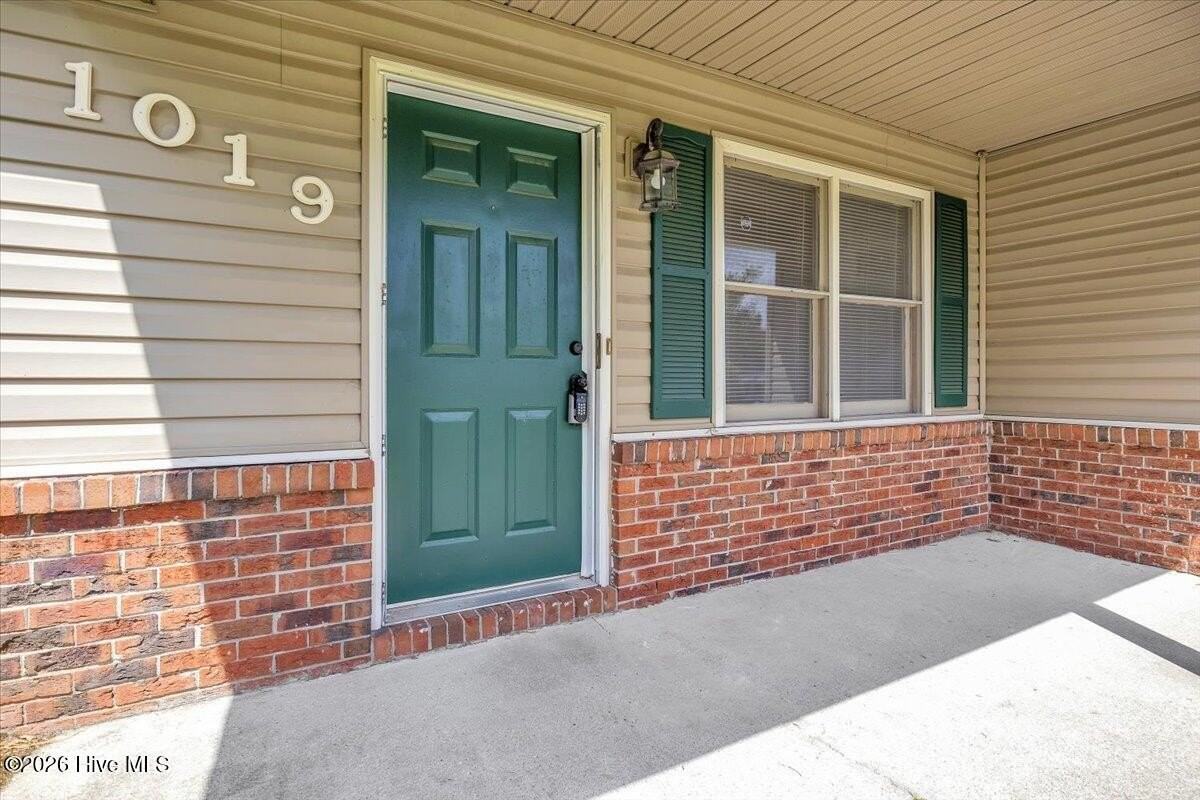 1019 Blue Leaf Pl - Photo 3 of 43