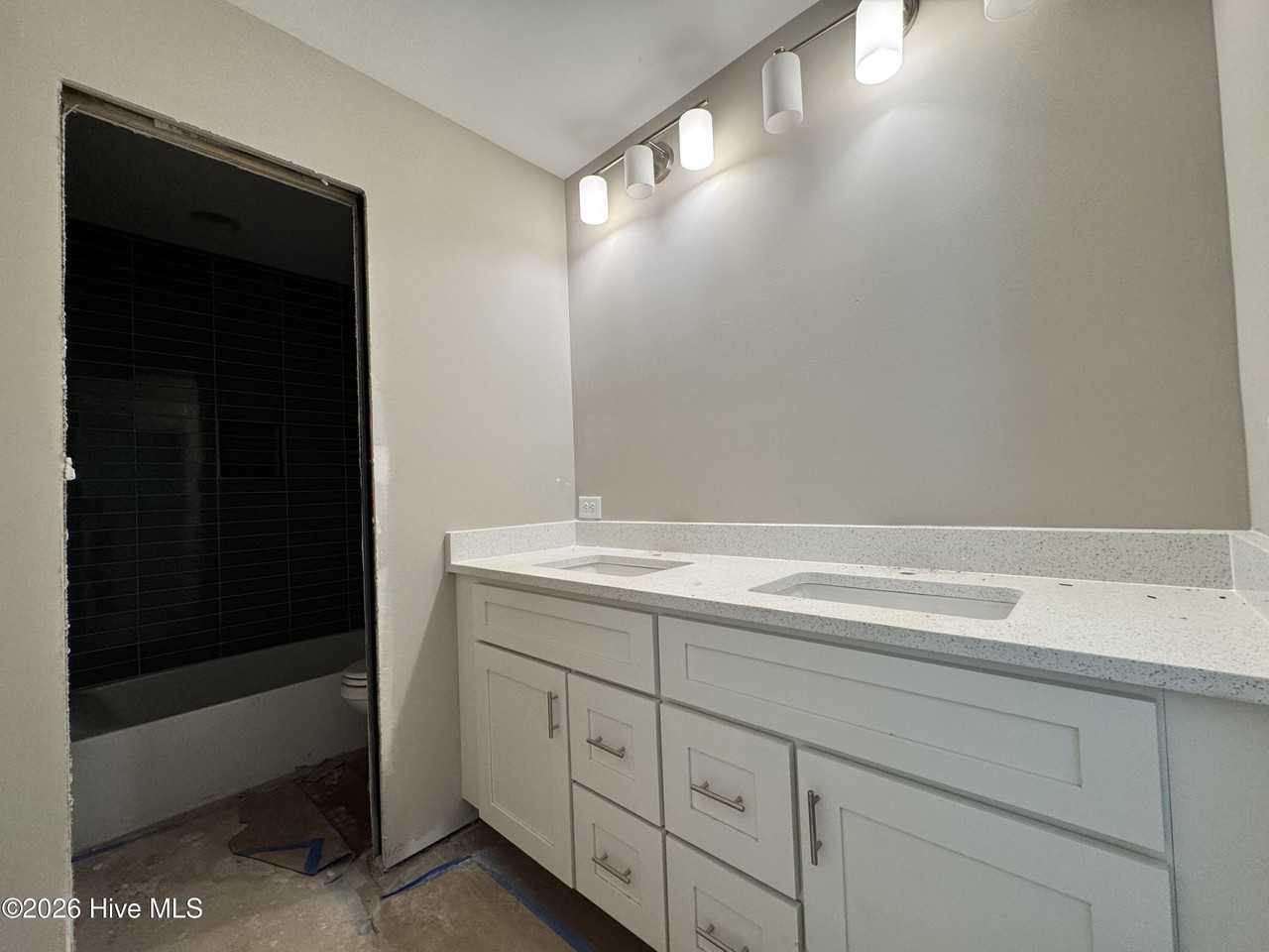 662 Wren Ln - Photo 6 of 26