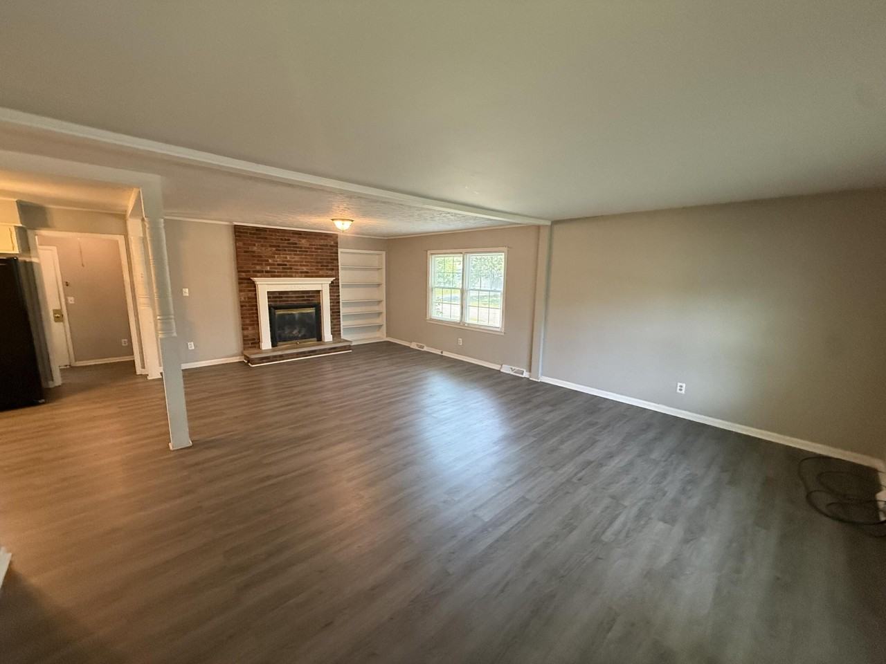 2266 Alexandria Dr - Photo 2 of 14