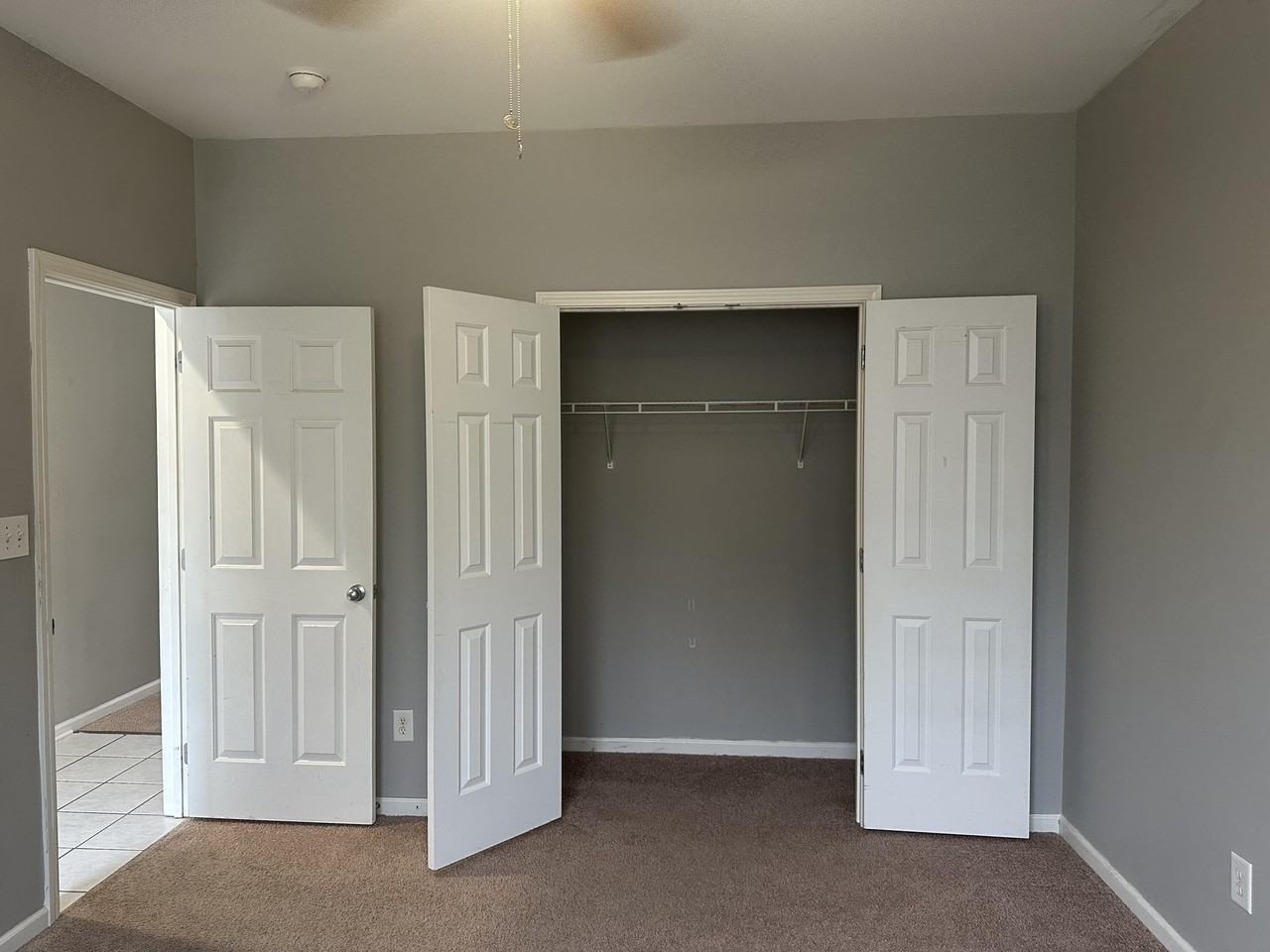 3845 Pinecrest Way - Photo 6 of 16