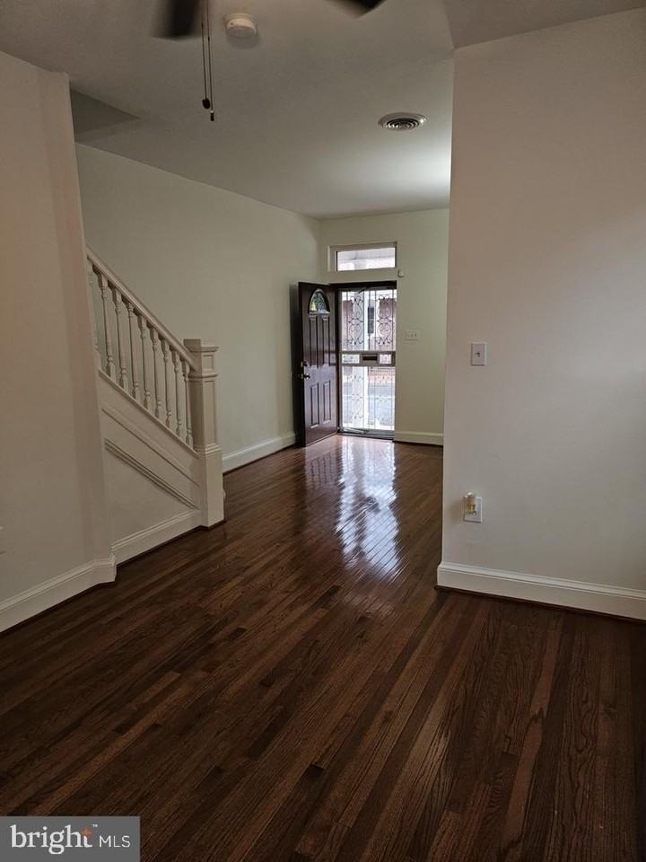 2017 4th St Nw - Photo 2 of 12