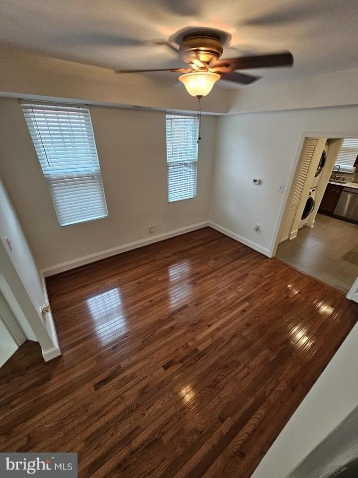 2017 4th St Nw - Photo 3 of 12