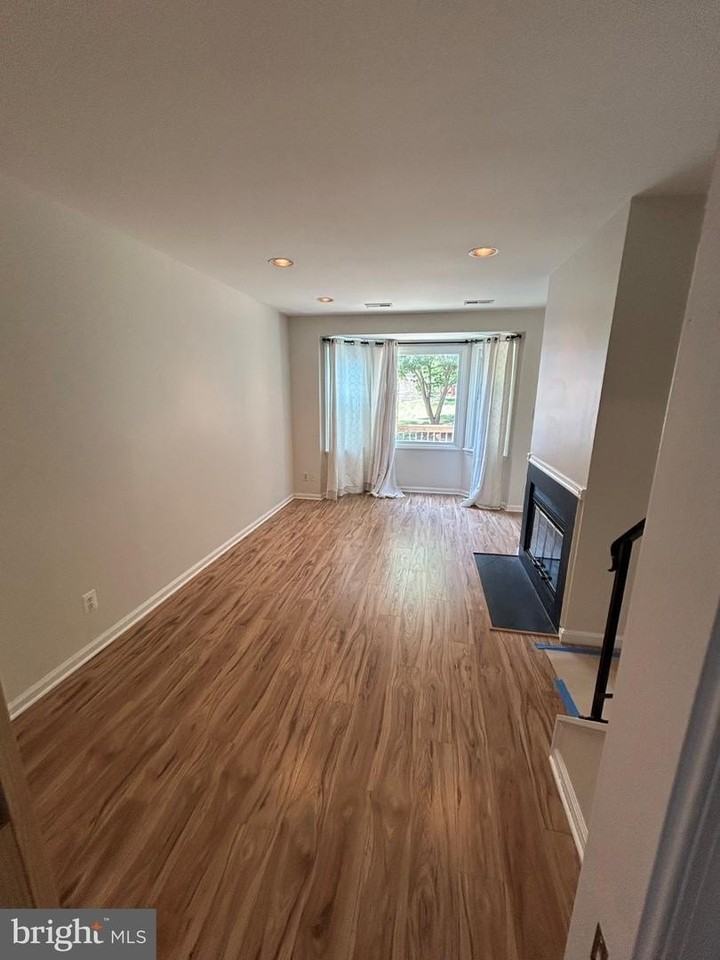 6001 RABBIT CT - Photo 7 of 19