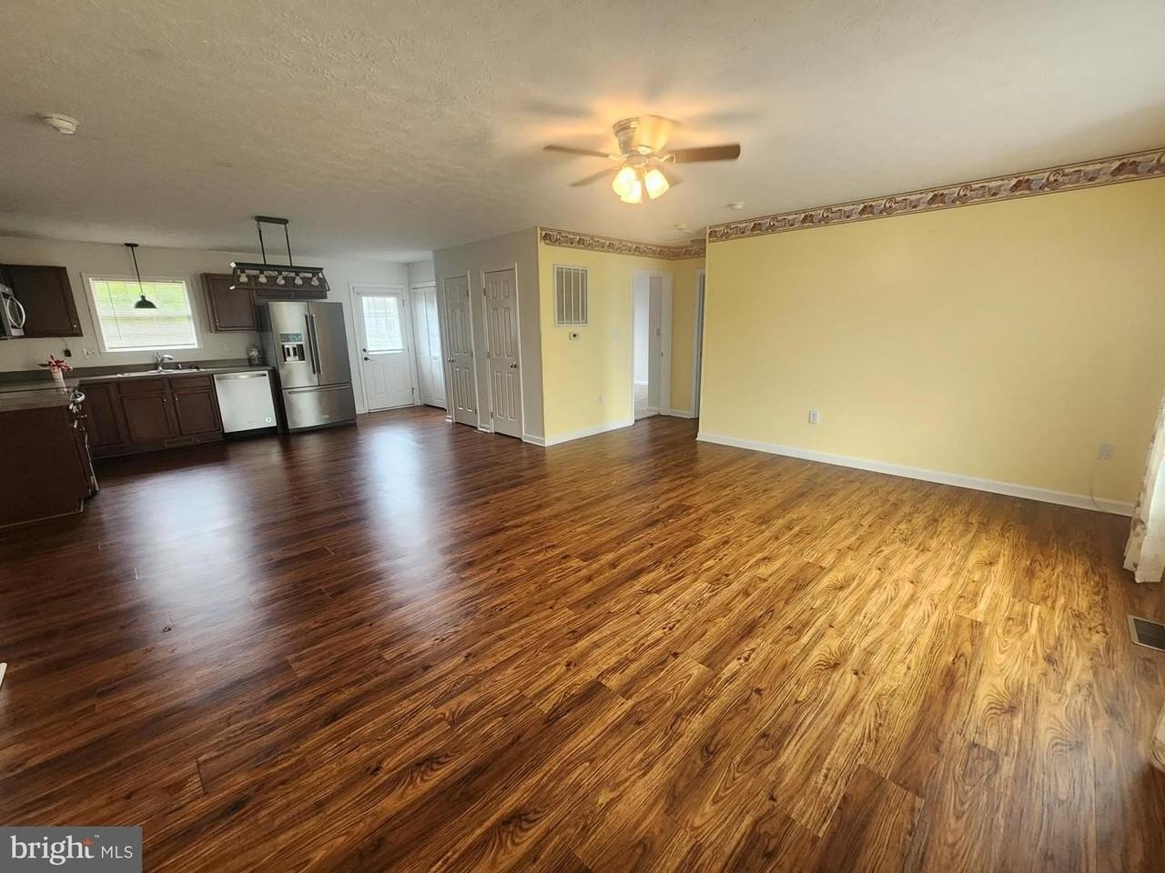 227 Tather Dr - Photo 7 of 23