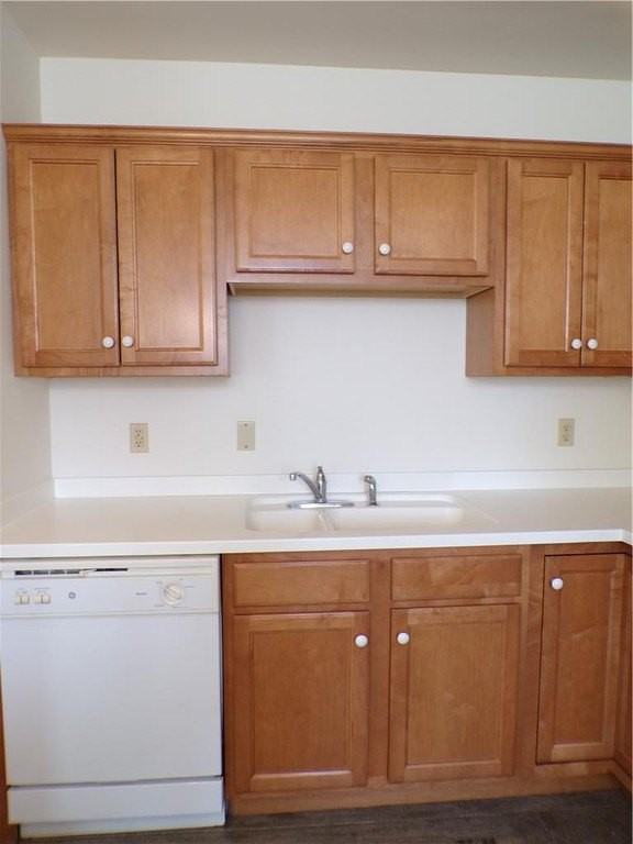 1624 W Whitehall St #1 - Photo 5 of 12