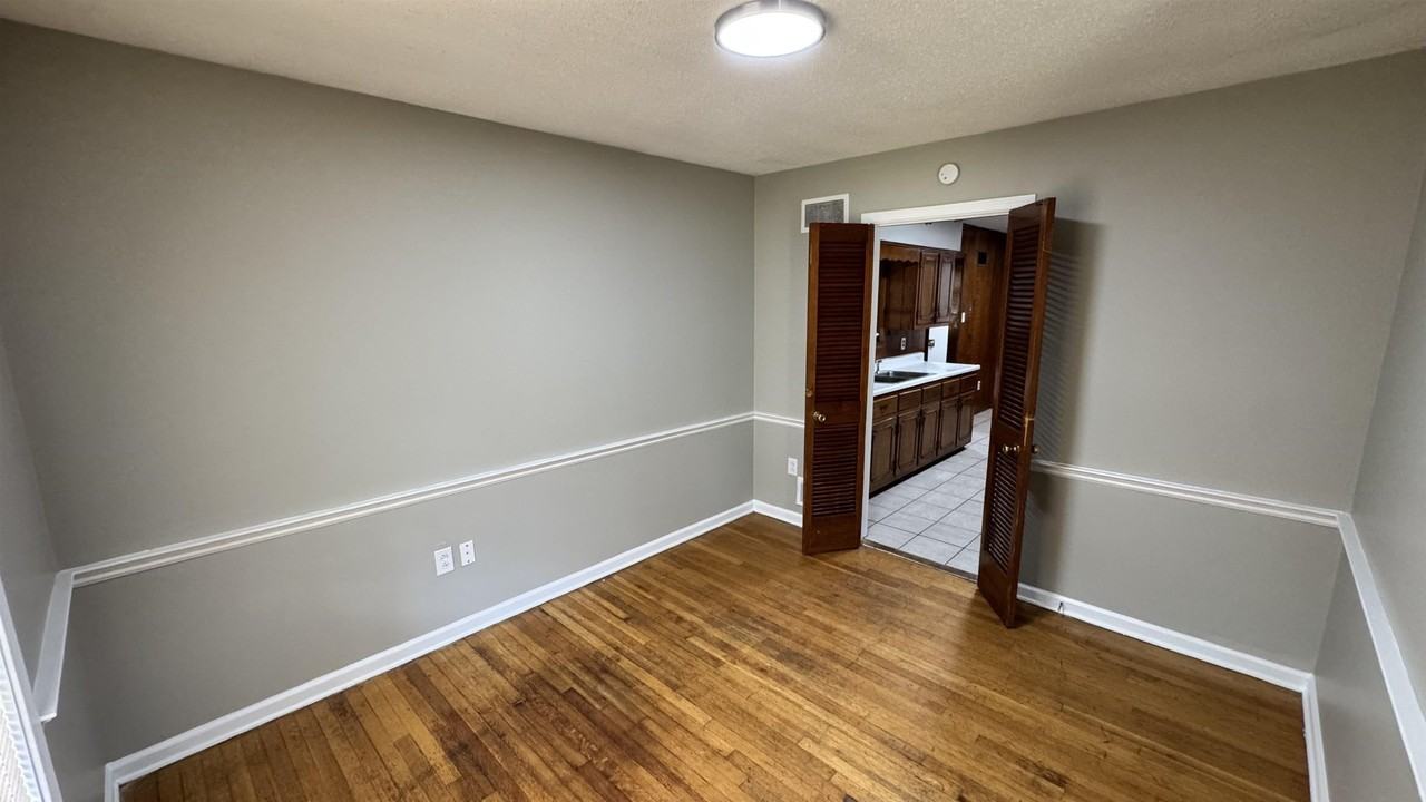4886 Judy Lynn Ave - Photo 4 of 21