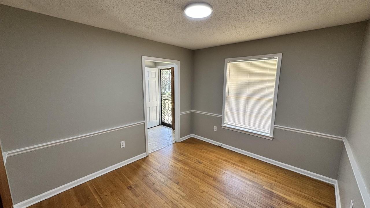 4886 Judy Lynn Ave - Photo 5 of 21