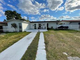 11350 Sw 3rd St #A - Photo 1 of 1