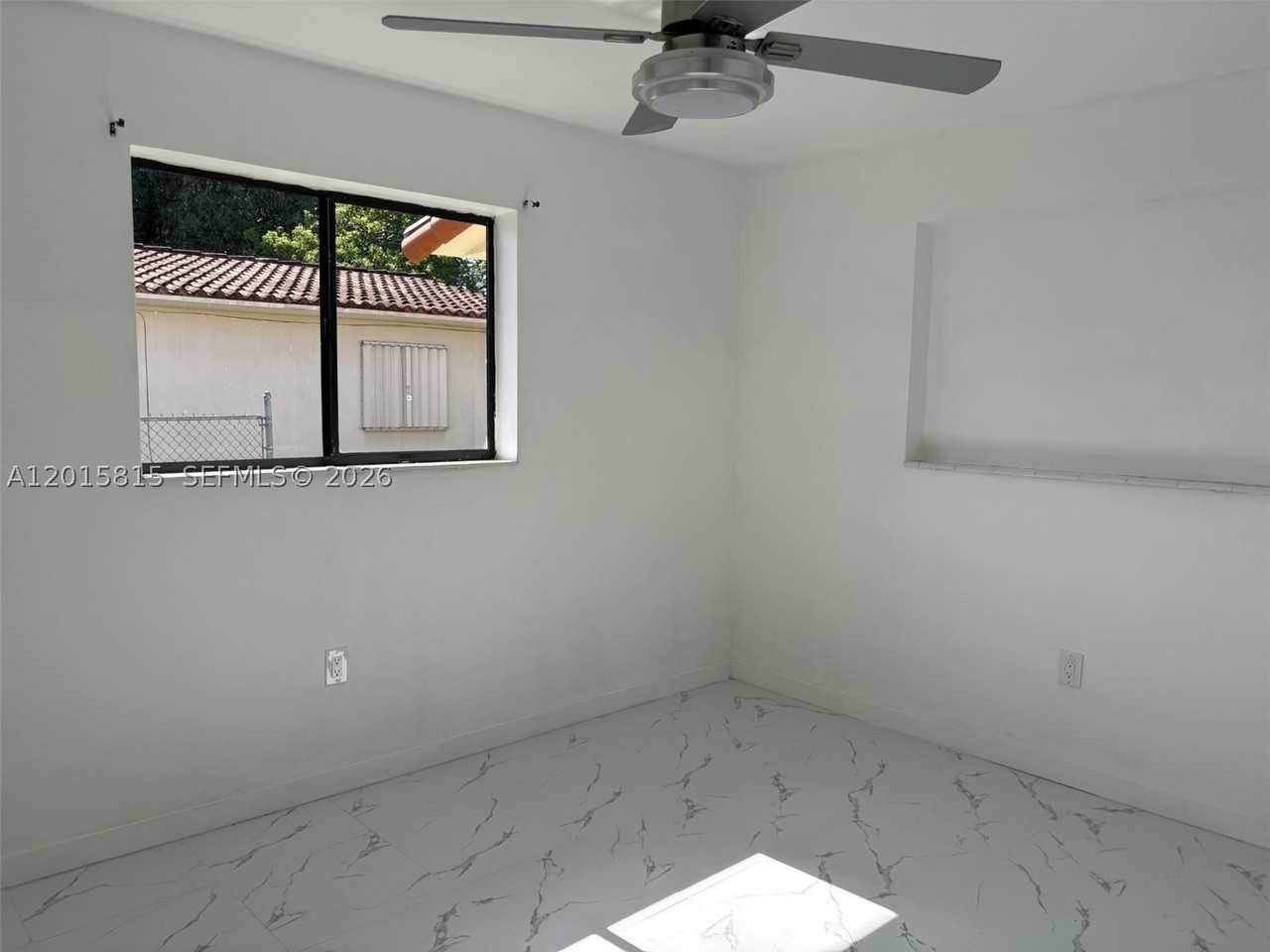 7343 Sw 21st St #0 - Photo 7 of 21