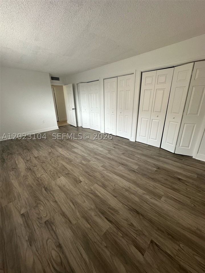 6930 Nw 186th St #1-408 - Photo 5 of 19