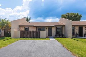 featured image of 11903 Sw 110th Street Cir E #11903