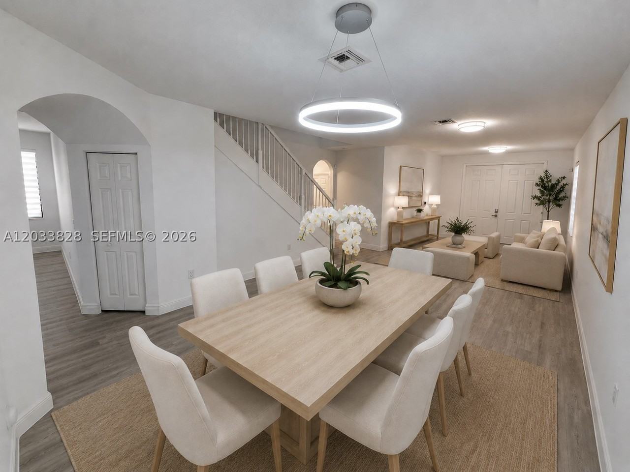 8858 Nw 101st Pl - Photo 5 of 36
