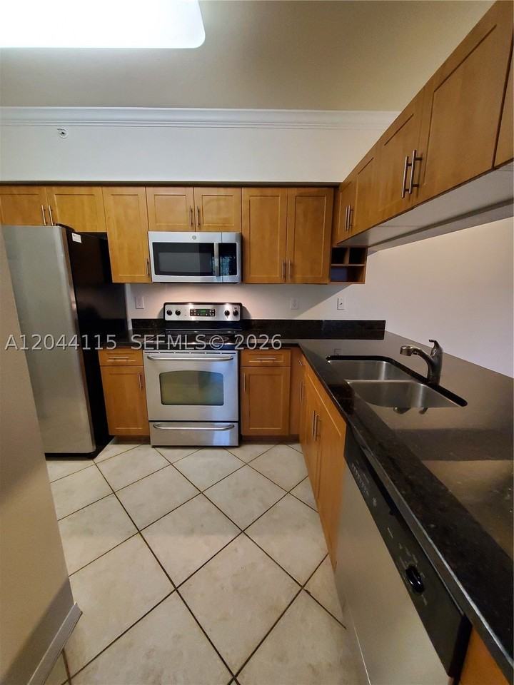 6458 Emerald Dunes Dr #304 - Photo 2 of 5