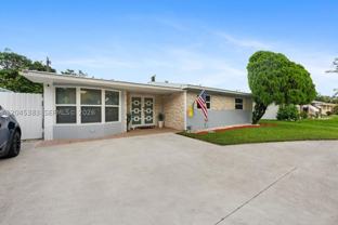 9508 N Military Trl - Photo 1 of 1