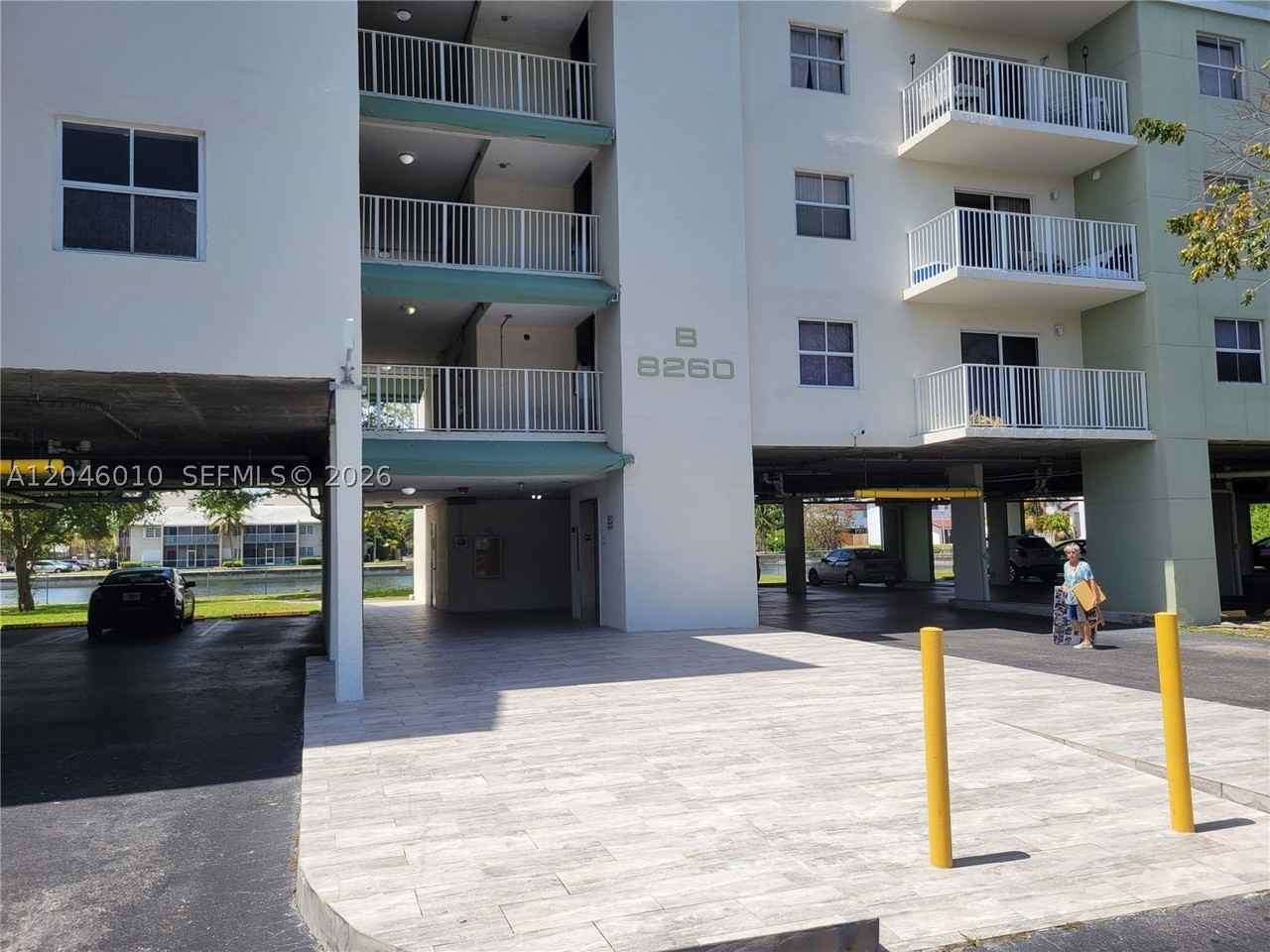 8260 Sw 210th St #319